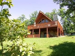 Timber Tops Luxury Resort Cabins::Travelocity.com