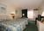 Econo Lodge Space Center::Priceline.com