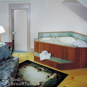 The Gables Inn::BedAndBreakfast.com