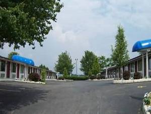 Knights Inn Christianburg::Travelocity.com