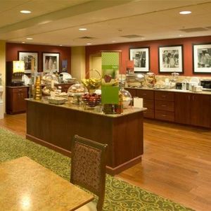 Hampton Inn Knoxville-West At Cedar Bluff::Travelocity.com