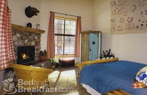 Web-south-lake-tahoe-ca-inn-blackbearinn