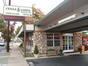 Cedar Lodge Motor Inn::Travelocity.com