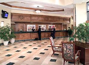 Web-orl_inn-lobby-1