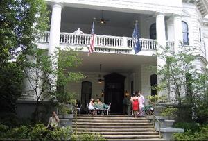 Columns Hotel::VirtualTourist