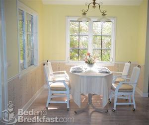 Mangrove Inn::BedAndBreakfast.com
