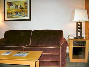 Shilo Seaside East Suites::Expedia