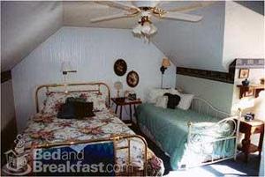 Van Horn House At Lions Ridge::BedAndBreakfast.com