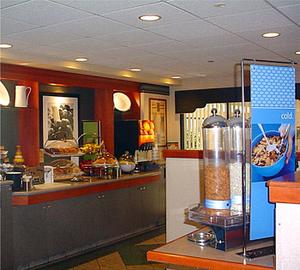 Hampton Inn Rockford::Hotels.com