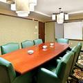 Courtyard by Marriott Kansas City Country Club Plaza::Priceline.com