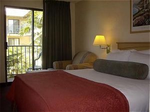 Oxford Suites Lancaster::Travelocity.com