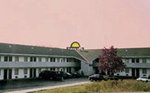 Carefree Inn And Suites Pittsburgh International Area