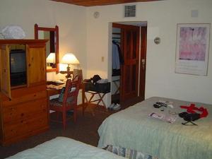 Web-1935314-inn_on_the_alameda-santa_fe
