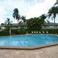 Tn-m19244_pool_01_f