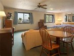 Super 8 Motel - Oshkosh/Airport::Yahoo! Travel