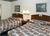 La Quinta Inn Grove City::Expedia