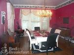 Avenue O B&B::BedAndBreakfast.com