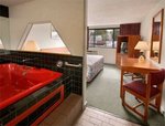 Super 8 Motel - Watertown/Cambridge/Boston Area::Yahoo! Travel