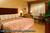 Holiday Inn Denver Lakewood::Travelocity.com