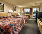 Tn-ont_rode-rooms-1