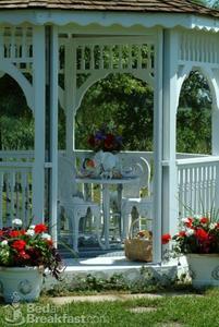 Eagle Isle::BedAndBreakfast.com