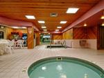 Tn-142522_pool_01_f