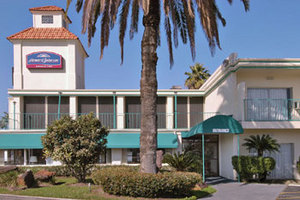 Howard Johnson Express Inn Astrodome / Medical Center::Hotels.com
