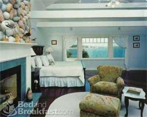 Seatuck Cove House Waterfront Inn::BedAndBreakfast.com