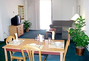 Web-evt_4116-suite-4