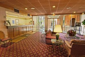 Web-lit_hjco-lobby-1