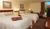 Hampton Inn::ProfessionalTravelGuide.com