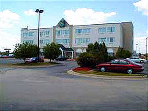 Quality Inn Cedar Rapids::Hotels.com