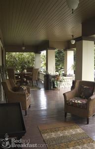 The Lions Gate Inn::BedAndBreakfast.com