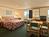 Super 8 Motel - St. Charles::Travelocity.com