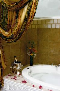 Great Oaks Manor Bed & Breakfast::BedAndBreakfast.com
