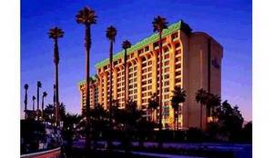 Disneys Paradise Pier Hotel::Travelocity.com