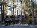 Cozy Hollow Lodge