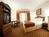 Holiday Inn Express Hotel & Suites Plano::ProfessionalTravelGuide.com