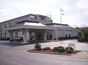 Hampton Inn Raleigh Airpt::Travelocity.com