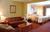 Best Western Media Center Inn & Suites::Priceline.com