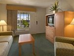 Ramada Limited & Suites Costa Mesa/Newport Beach