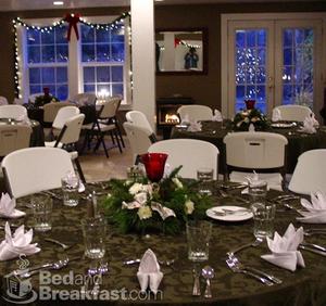 Inn at Harbour Village::BedAndBreakfast.com