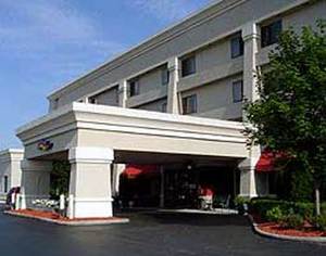Baymont Inn & Suites Flint::Hotels.com