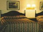 Econo Lodge Parkersburg::Expedia