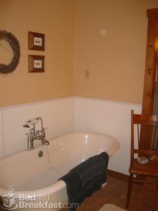 Whitetail Ridge Bed and Breakfast::BedAndBreakfast.com