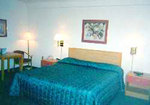 Farmington Knights Inn