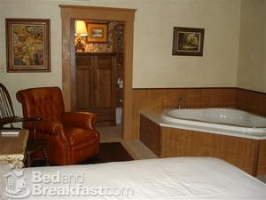 Jefferson Street Bed and Breakfast::BedAndBreakfast.com
