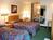 The Canby Country Inn::ProfessionalTravelGuide.com
