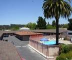 Hitching Post Motel