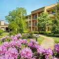 Courtyard by Marriott Lincroft Red Bank